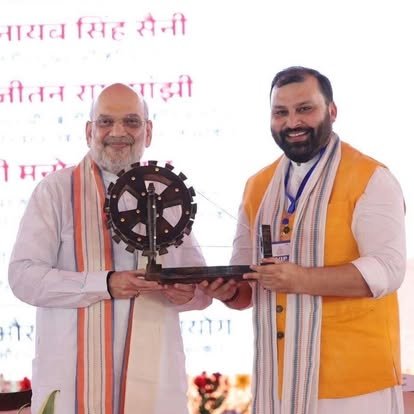 Manoj Goel meeting senior BJP leader